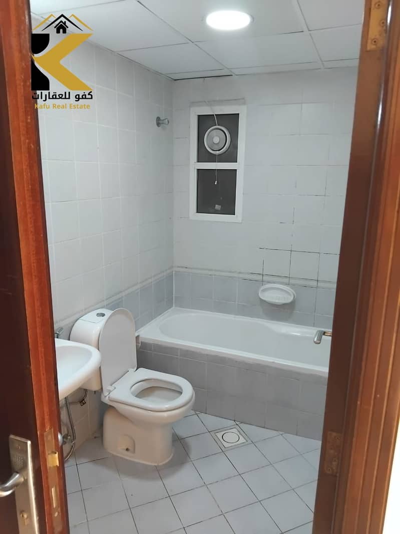 8 7bcf610a-cd4a-4fc2-8384-b2c02a2cad32. jpg
