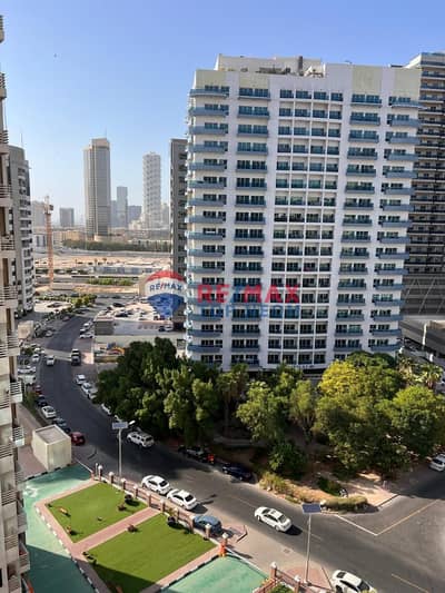 فلیٹ 2 غرفة نوم للبيع في مدينة دبي الرياضية، دبي - 9. jpg
