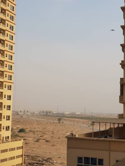 شقة في برج الزنبق مدينة الإمارات 2 غرف 22000 درهم - 4208221 شقة في برج الزنبق مدينة الإمارات 2 غرف 22000 درهم - 4208221