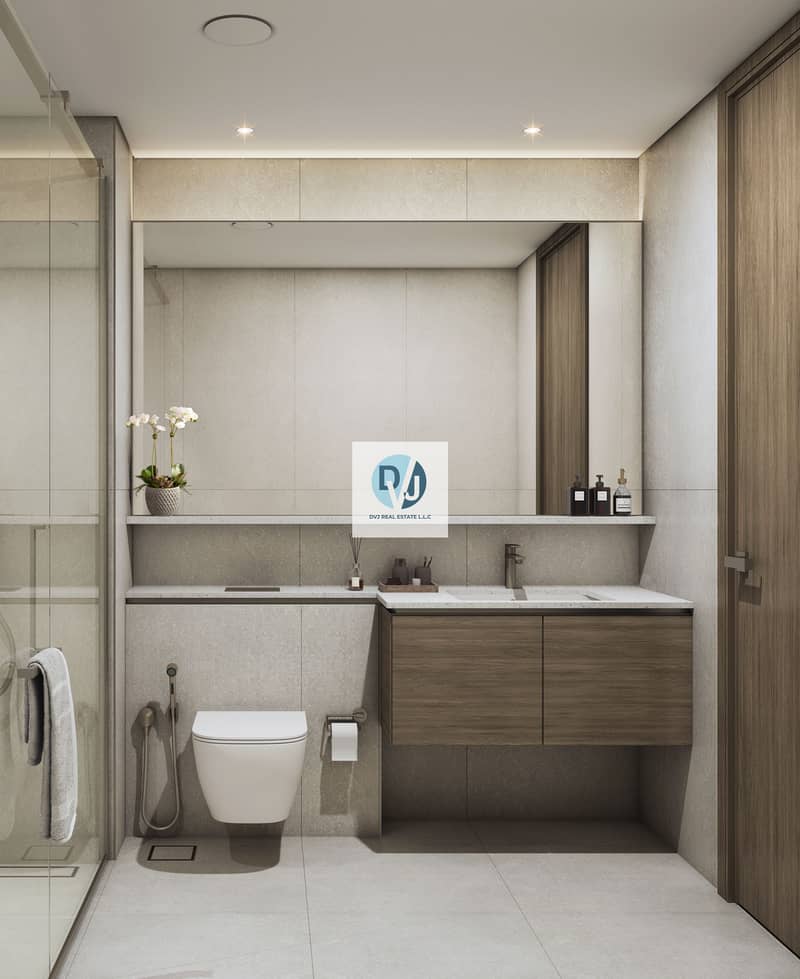 5 Bathroom. jpg