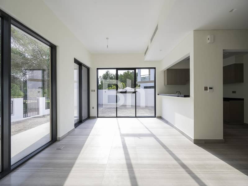 4-Bedroom Townhouse | Corner Unit | Spacious