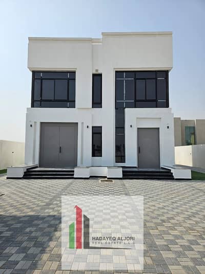 فیلا 6 غرف نوم للايجار في العوير، دبي - IMG-20250723-WA0091. jpg