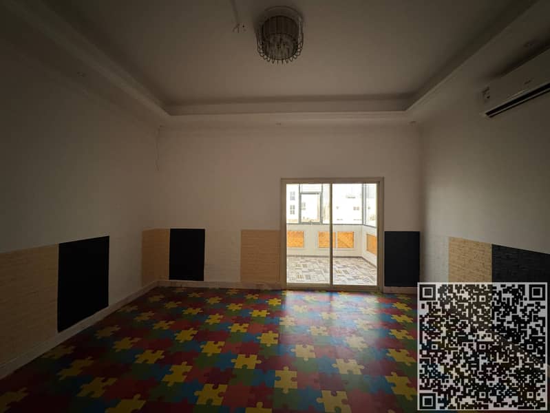 12 WhatsApp Image 2025-07-23 at 21.30. 11_7e3d6364. jpg