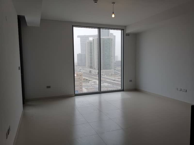High floor with sea view, ready to move in 1BR