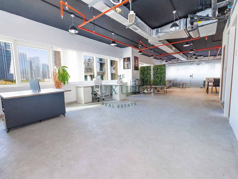 Low_Floor___Ready_To_Move___Huge_Layout-0. jpg Low_Floor___Ready_To_Move___Huge_Layout-0. jpg