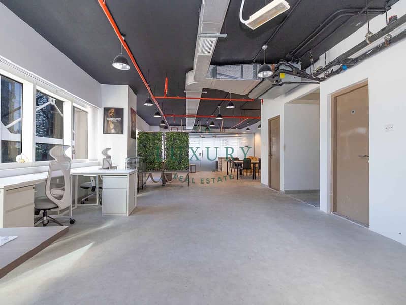2 Low_Floor___Ready_To_Move___Huge_Layout-1. jpg