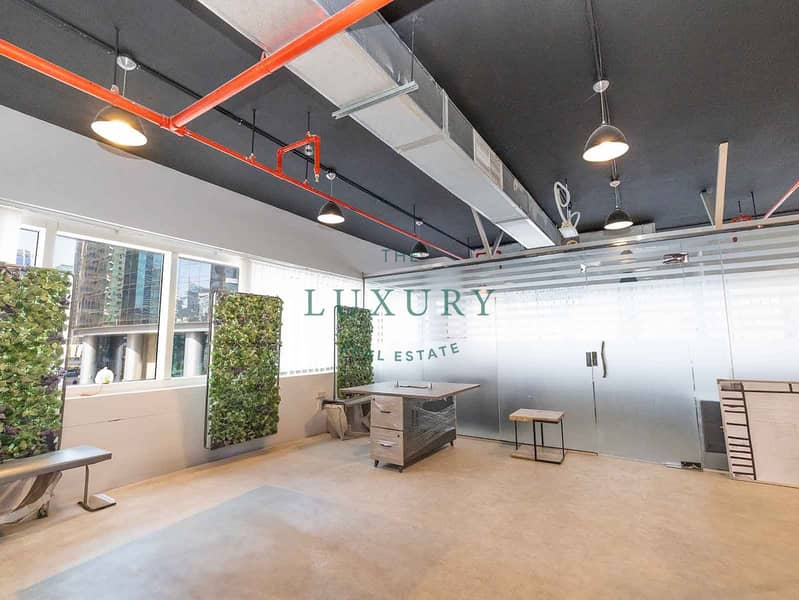 5 Low_Floor___Ready_To_Move___Huge_Layout-4. jpg