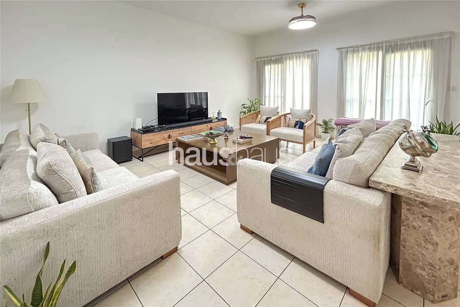 Maids Room | Park Facing | Available August Maids Room | Park Facing | Available August