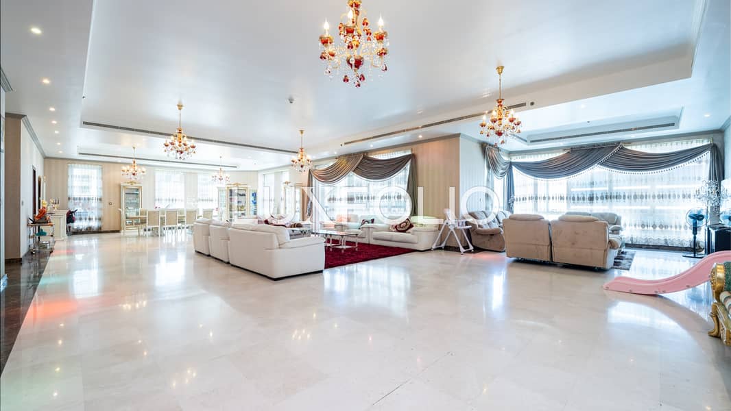 Sea Views | Vacant | Large Layout