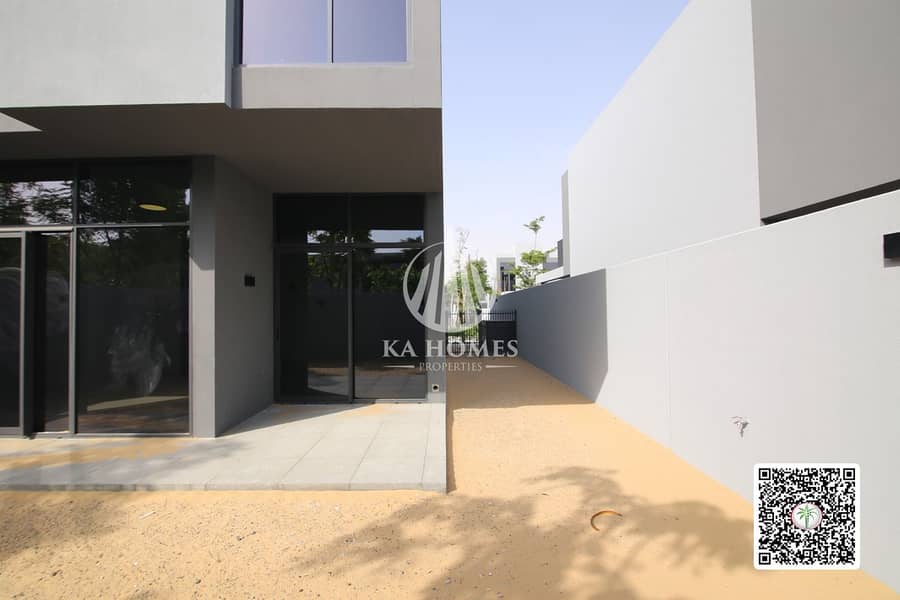 4 Permit ca0be537-d4d1-40b9-812c-066c25bf1bc0. jpg