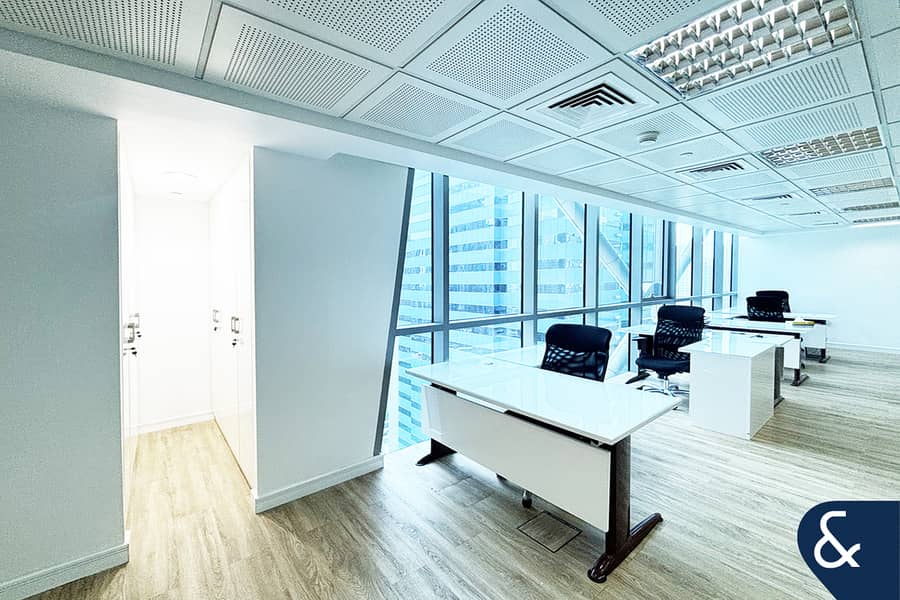 位于朱美拉湖塔 (JLT)，JLT F区，靛蓝标志大厦 的写字楼 140000 AED - 12315359