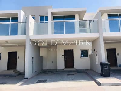 3 Bedroom Townhouse for Rent in DAMAC Hills 2 (Akoya by DAMAC), Dubai - Vacant | 3 Bedroom | Unfurnished | Large Plot