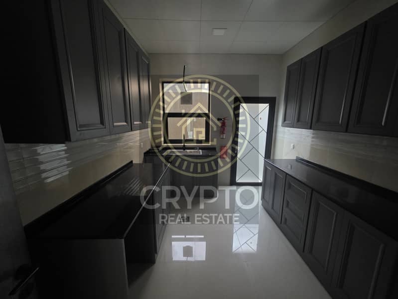 17 6eb6d8e9-d316-4793-aba5-b69f01b76d89. jpg