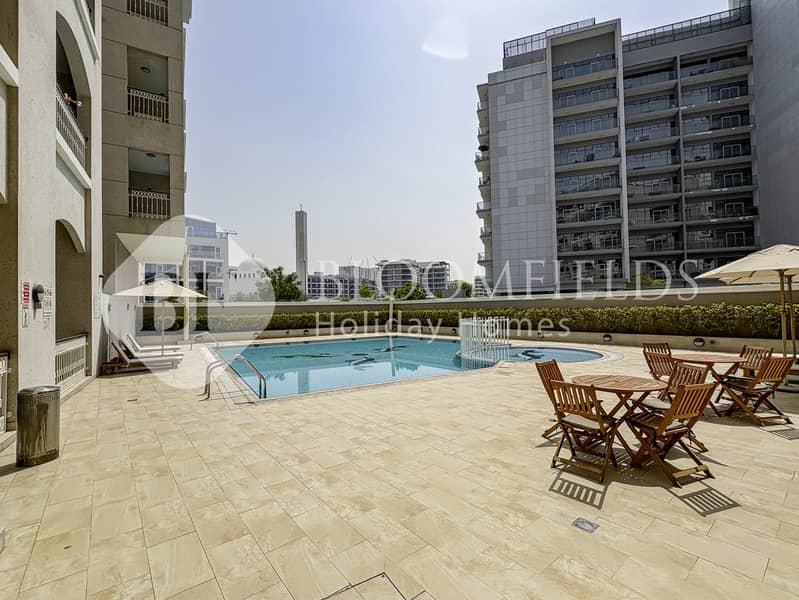 13 13 Pool. jpg