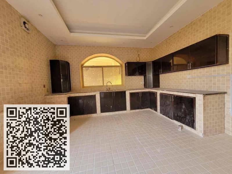 6 0372fb51-3940-4d74-a28d-bb0de06a3550. jpg