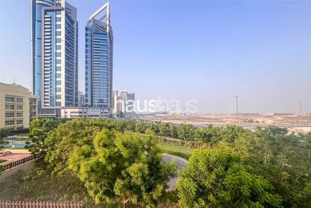 2 Bedroom Flat for Rent in The Greens, Dubai - Garden I Pool View | Prime Location | Free Chiller