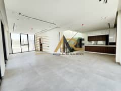 Luxurious 4bedroom villa with Maid Room BAR. B. Q Area covered Parking