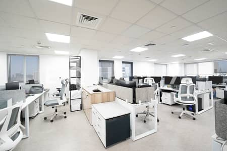 Office for Sale in Business Bay, Dubai - Vacant Now | 4 Parking Spaces | Balcony Area
