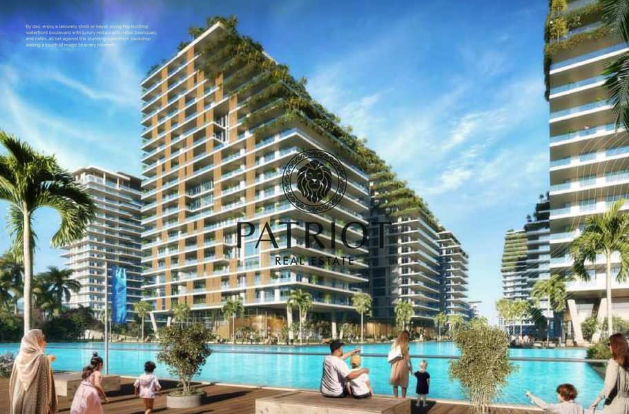 21 Azizi_Venice_page-0013. jpg