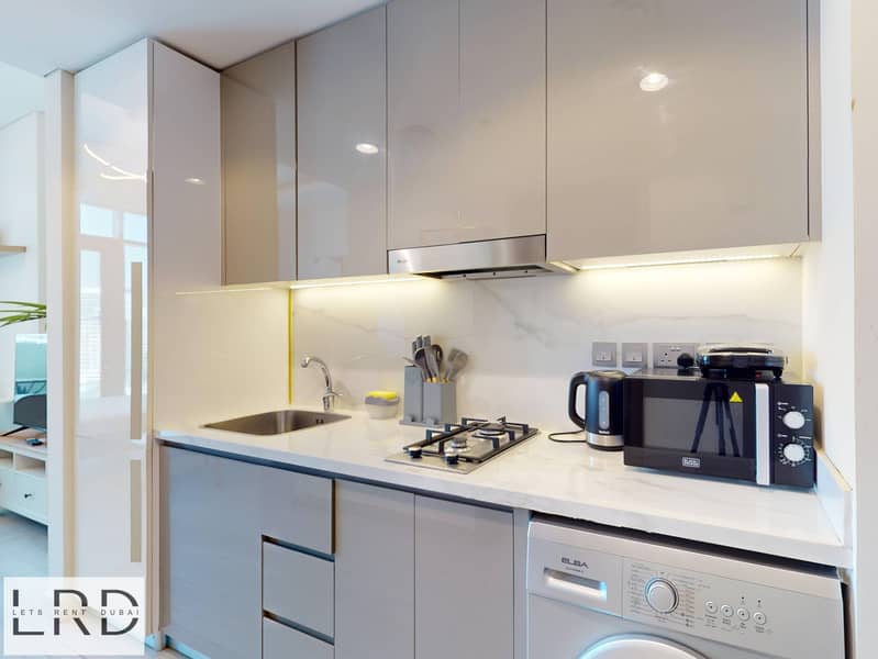 4 LRD-VACATION-HOMES-Farhad-Azizi-Residence-1-11132024_092335. jpg