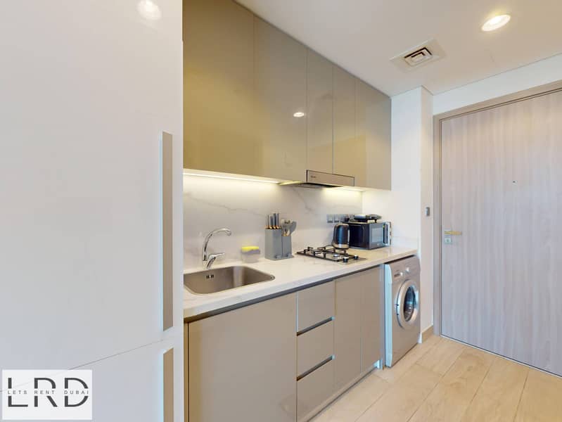 6 LRD-VACATION-HOMES-Farhad-Azizi-Residence-1-11132024_092449. jpg