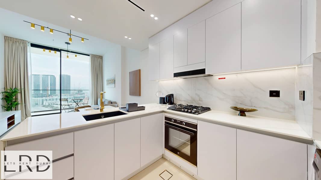 10 LRD-VACATION-HOMES-Binghatti-Amber-JVC-02172025_083339. jpg