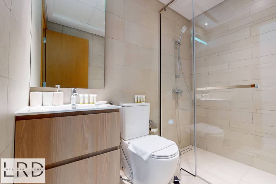 14 LRD-VACATION-HOMES-Azizi-Fawad-Al-Jaddaf-06212025_114629. jpg