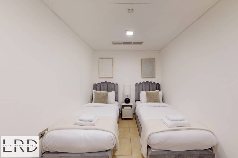 9 LRD-VACATION-HOMES-Marina-Residence-1-Palm-Jumeirah-07092025_102631. jpg