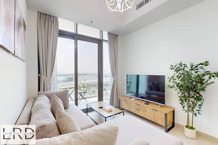 1 Bedroom Flat for Rent in Dubai Healthcare City Phase 2, Dubai - LRD-VACATION-HOMES-Azizi-Fawad-Al-Jaddaf-06232025_144240. jpg 1 Bedroom Flat for Rent in Dubai Healthcare City Phase 2, Dubai - LRD-VACATION-HOMES-Azizi-Fawad-Al-Jaddaf-06232025_144240. jpg