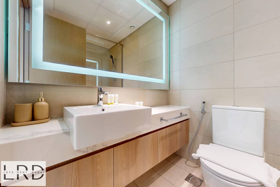 16 LRD-VACATION-HOMES-Azizi-Fawad-Al-Jaddaf-06232025_142711. jpg