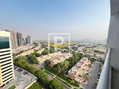 1 Bedroom Apartment for Rent in Dubai Sports City, Dubai - Upgraded Kitchen | 6 Cheques | Open City View