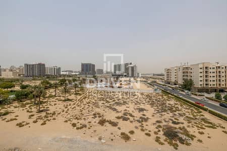 荔湾住宅区， 迪拜 1 卧室公寓待售 - 位于荔湾住宅区，纵横焦点公寓大楼，法拉5号大厦 1 卧室的公寓 675000 AED - 12317076