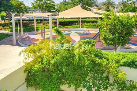3 Bedroom Villa for Rent in Reem, Dubai - Pool,Park Backing| Extended Unit| Amazing location