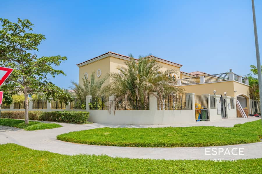 Вилла в Джумейра Парк，Legacy, 4 cпальни, 370000 AED - 12317921