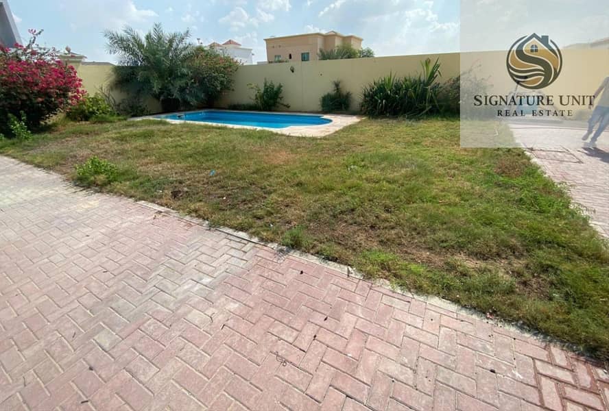 Independent villa | Private pool & garden