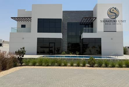5 Bedroom Villa for Rent in Nad Al Sheba, Dubai - Elegant villa | Ready To Move In | Well maintained