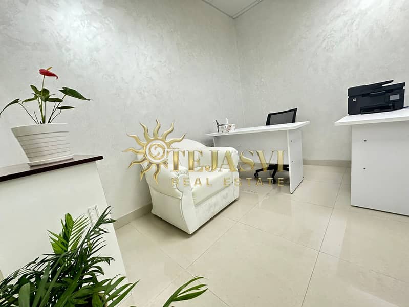 8 294acaa7-5187-447f-8b1f-ab7ae11f5e57. jpg