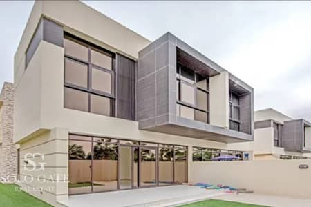 4 Bedroom Plot for Sale in DAMAC Hills, Dubai - Stylish 4BR Villa for Sale | Golf Course Community