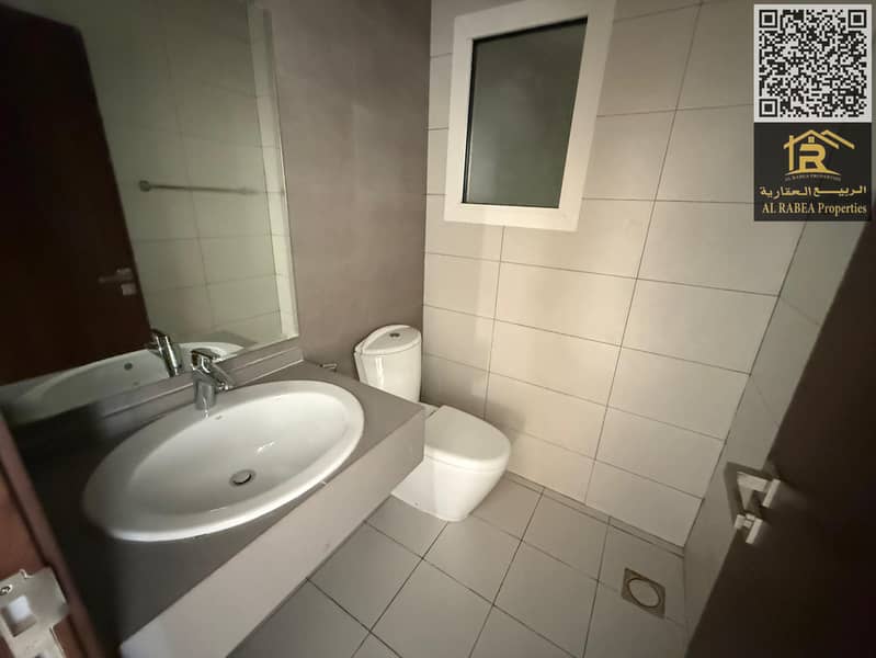 11 b71cea0a-1e03-4fad-ab58-9c990aedd2ed. jpg