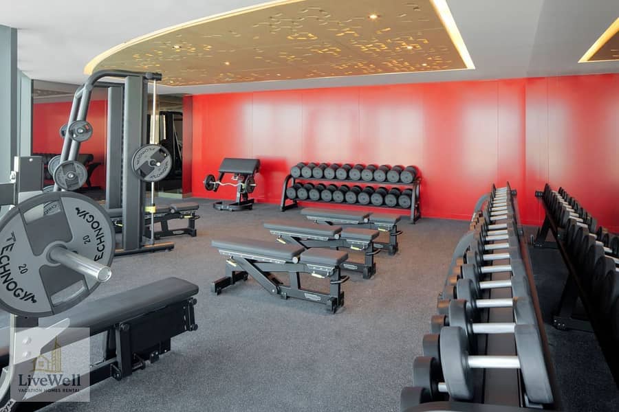 13 paramounthotel-gym-03 copy. jpg