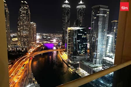 2 Bedroom Apartment for Sale in Business Bay, Dubai - Unbeatable Price for an Elegant and Prime Location