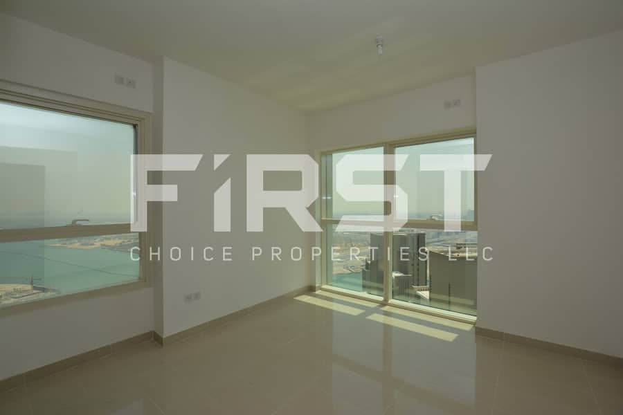 3 1BR Apt Marina Blue Al Reem Island Abu Dhabi UAE (11). jpg