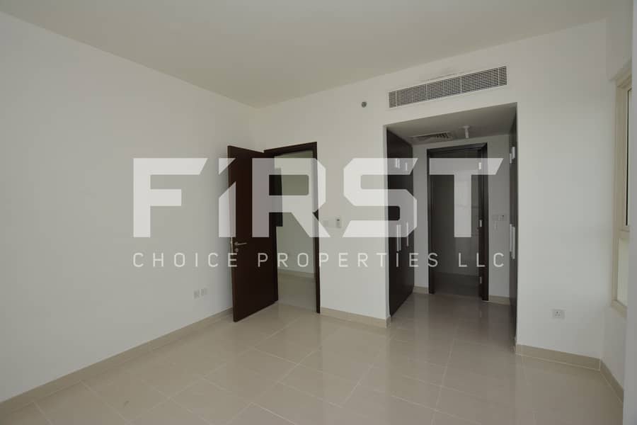 6 1BR Apt Marina Blue Al Reem Island Abu Dhabi UAE (7). jpg