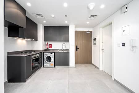 1 Bedroom Flat for Sale in Aljada, Sharjah - Brand New 1BR Apartment | Vacant | Pool View