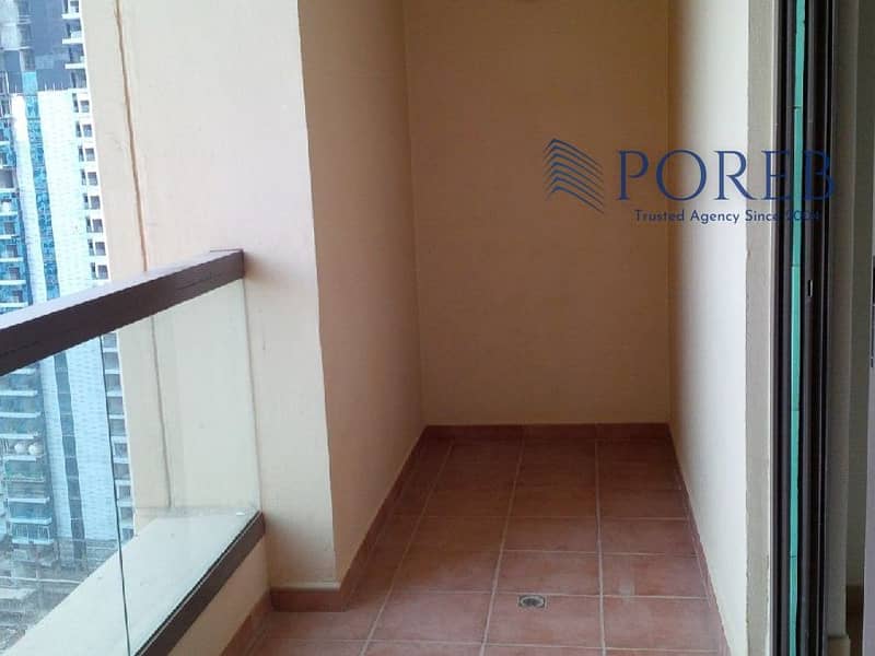 2 Balcony 1. jpg