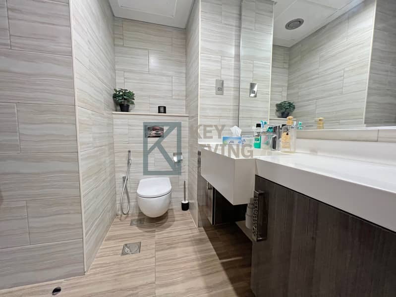 11 Bathroom (8). jpeg