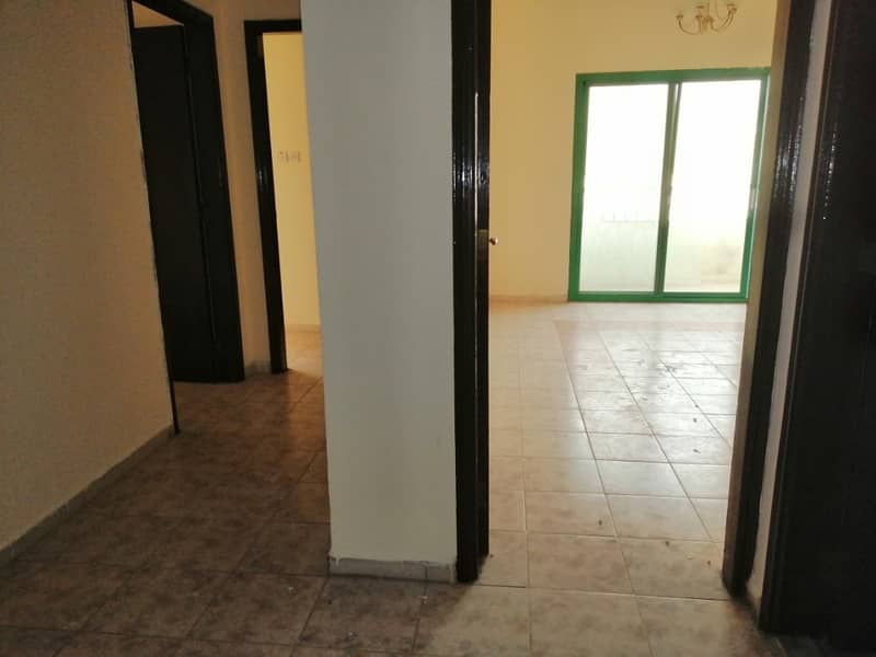 شقة في المحطة 2 غرف 33500 درهم - 4228858