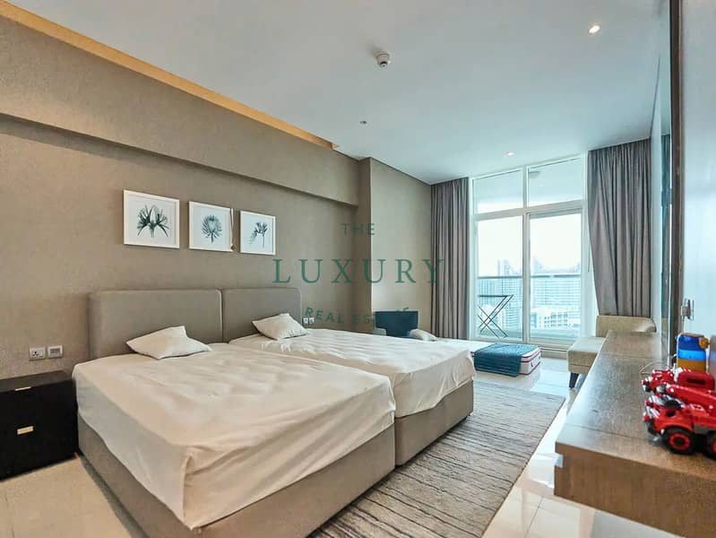 13 Fully_Furnished___Canal_View___High_Floor_-5. jpg