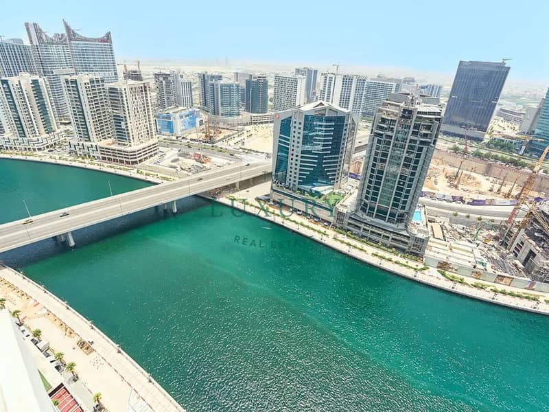 15 Fully_Furnished___Canal_View___High_Floor_-8. jpg