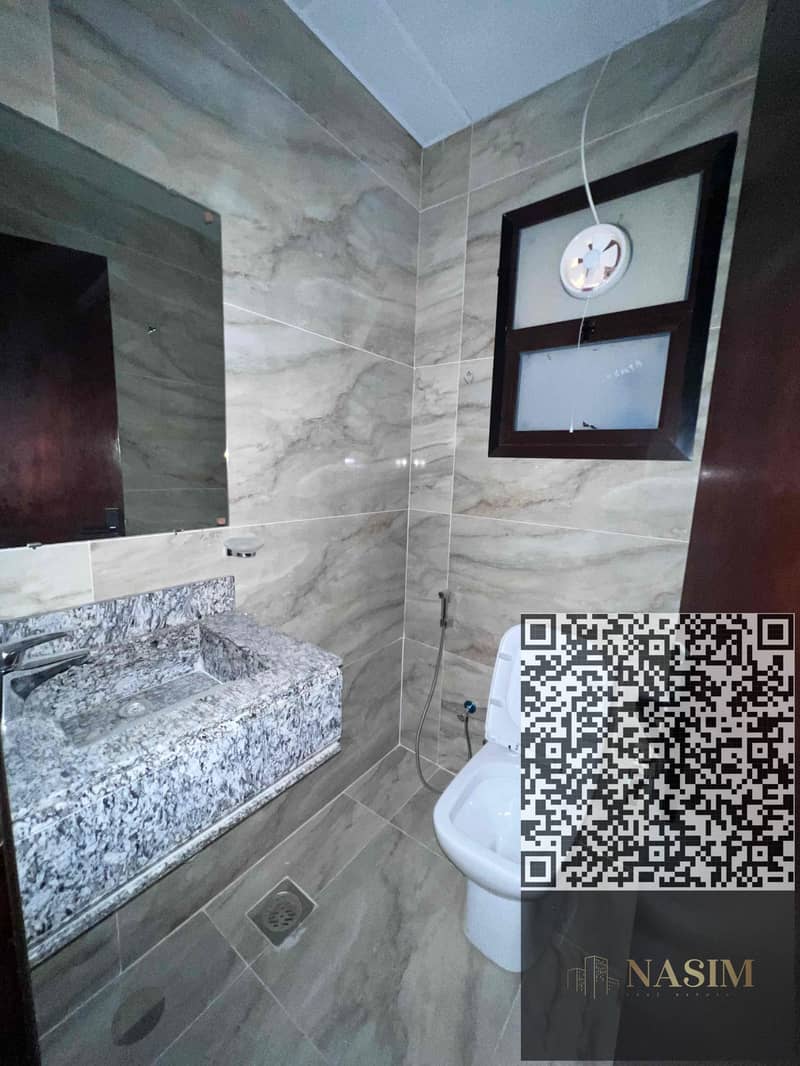 9 d2a3f9b8-ba54-48c2-a80a-72b2a50965c0. jpg